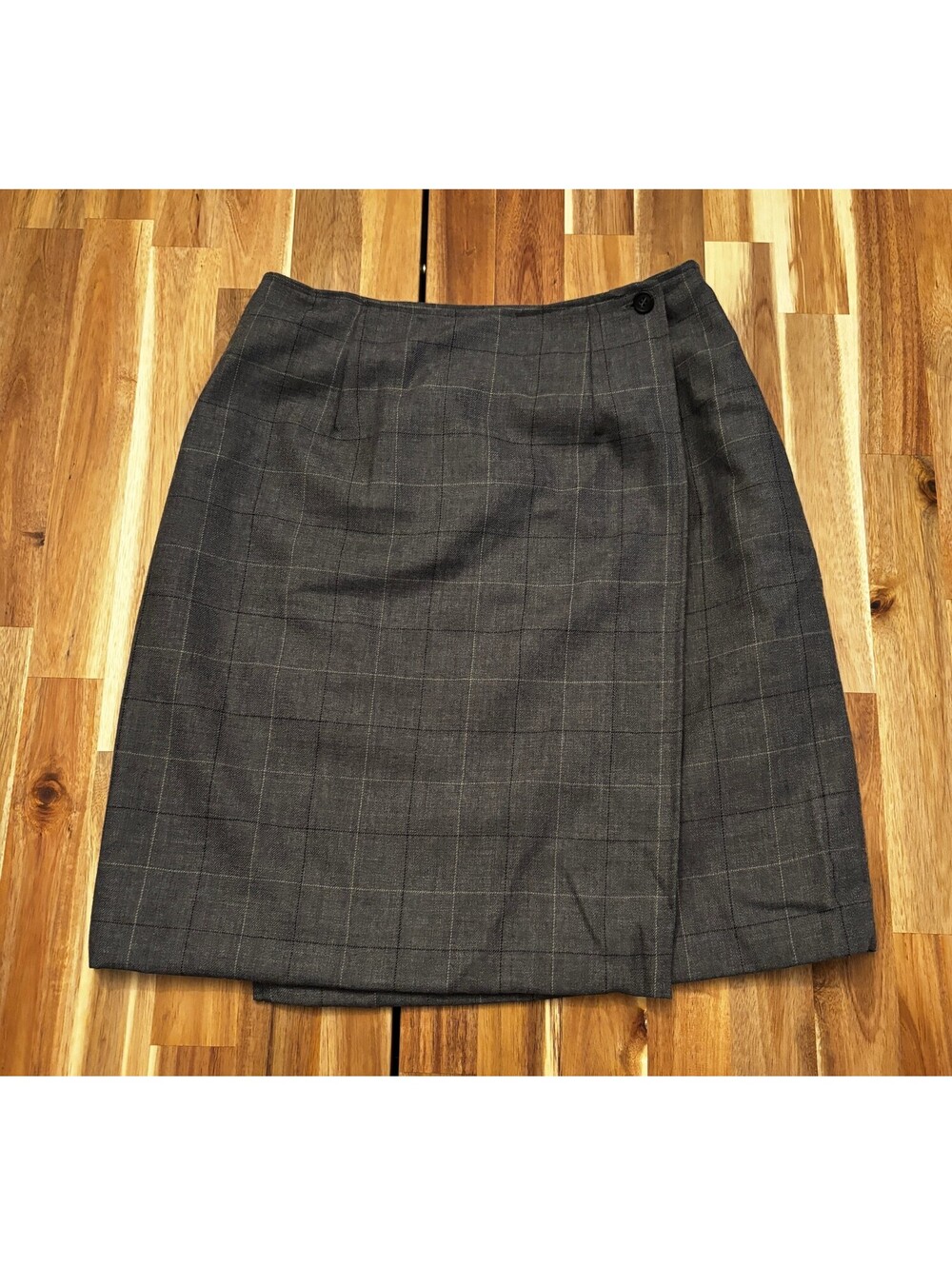 Geoffrey Beene Sport Gray Plaid Wool Wrap Skirt Women’s Size 4 Italy (2041)
